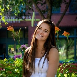 Meet your Posher, Kaitlin